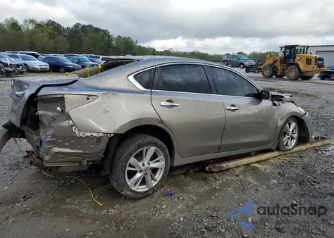 2014 Nissan Altima 2.5 from USA, damaged, VIN 1N4AL3AP5EC105590